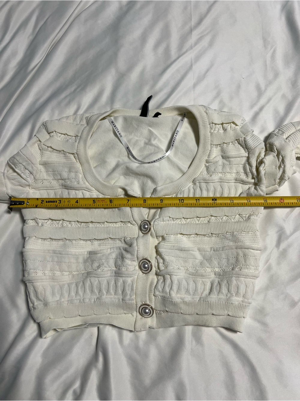 Guess Cream Ruffle-Textured Cropped Cardigan - Picture 4 of 6